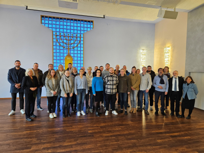 Schutz der Demokratie: Treffen der Polizei des Bezirks Ricklingen (Hannover) in unserem Zentrum